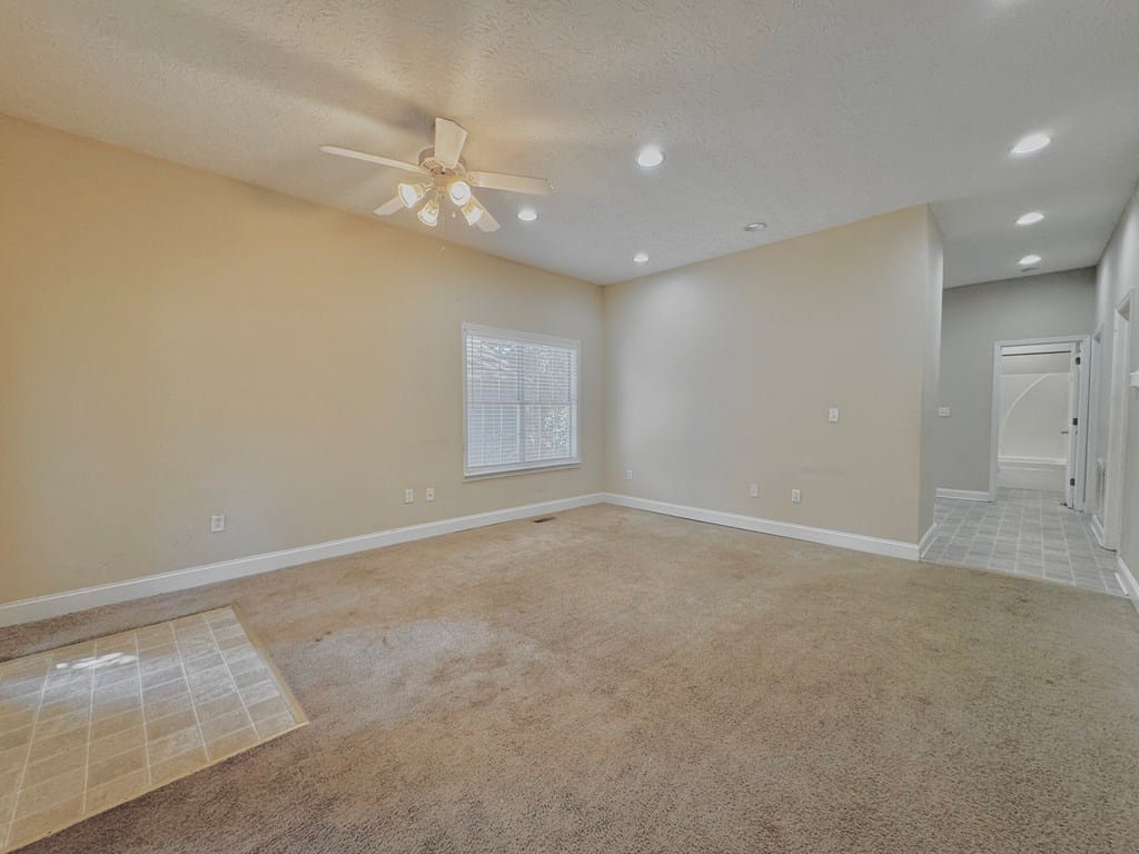 512 Lee Street, Lagrange, GA, 30240-4333 — Photo 3