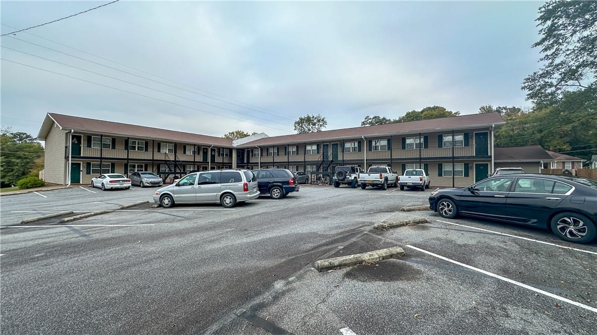 426 DONAHUE #14, Auburn, AL, 36830