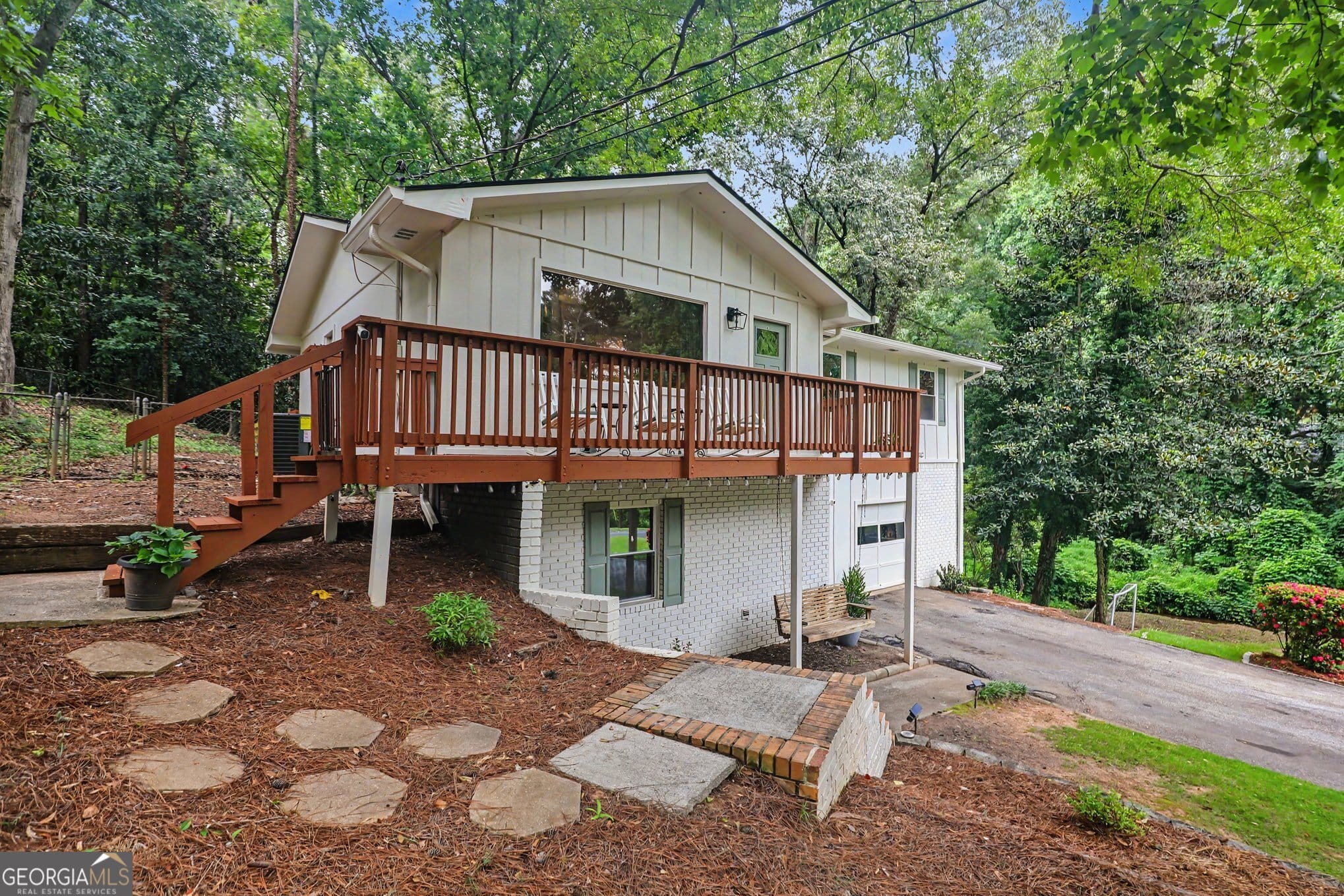 55 Dixon St, Newnan, GA 30263