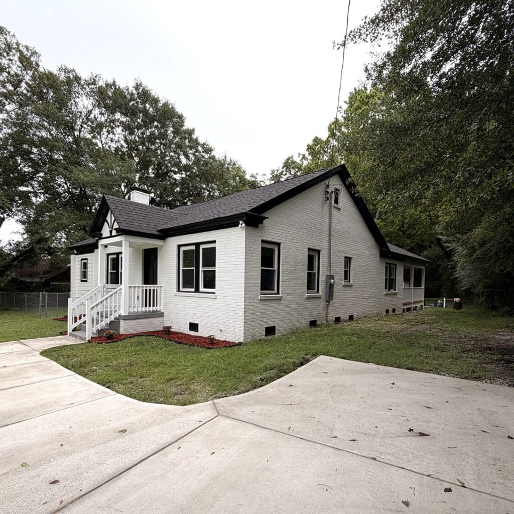 2385 Elm Dr, Columbus, GA 31907
