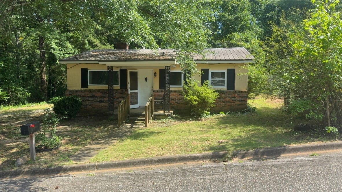 745 CARVER, Auburn, AL, 36832