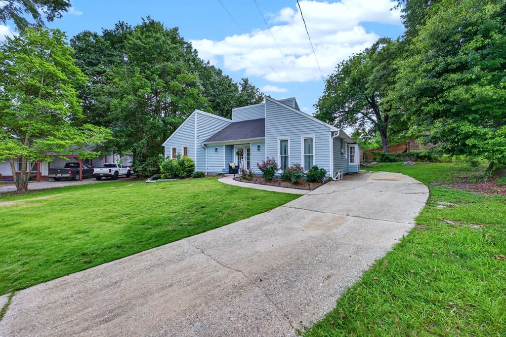 5413 Shanna Ct, Columbus, GA 31907