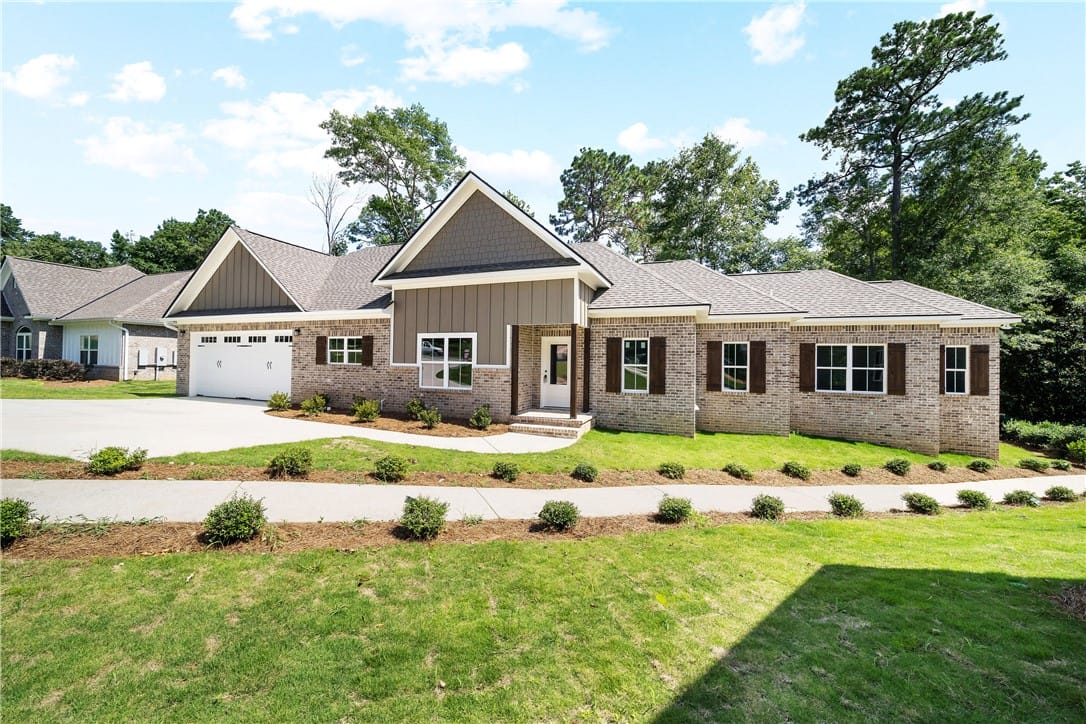 4502 Lakewood Park Drive, Phenix City, AL, 36867 — Photo 2