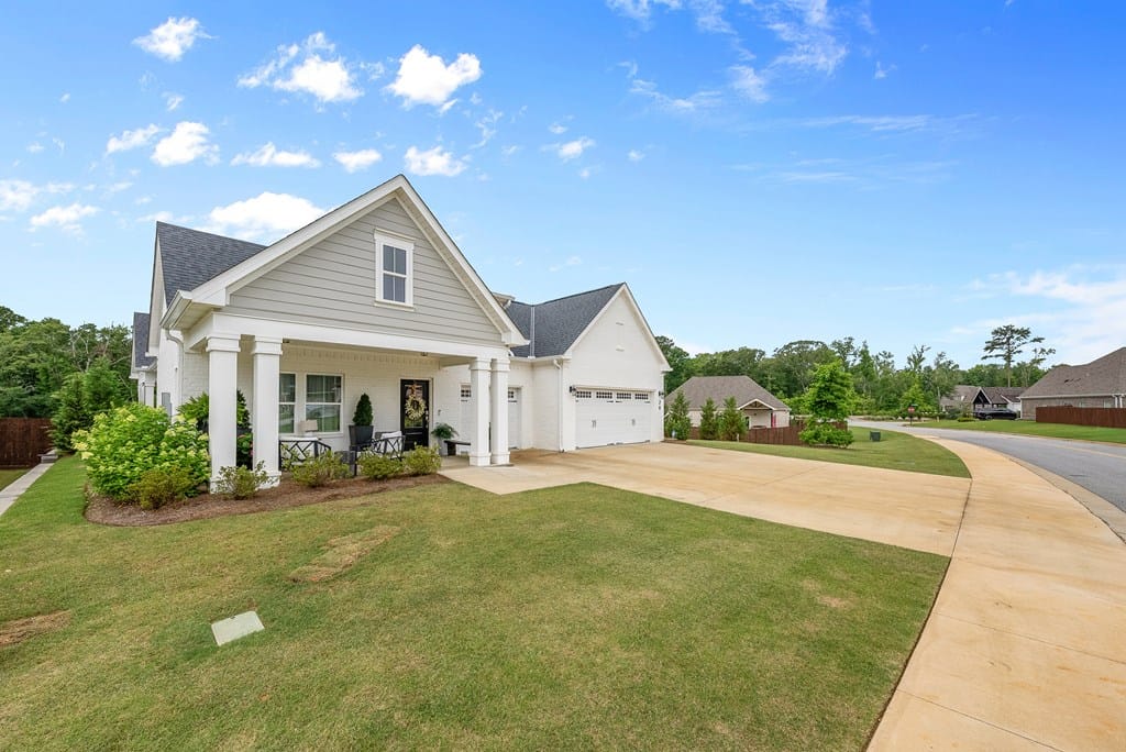 28 Cypress Trl, Fortson, GA 31808