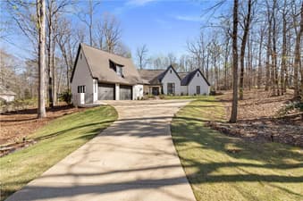 1235 WALKER, Auburn, AL, 36830