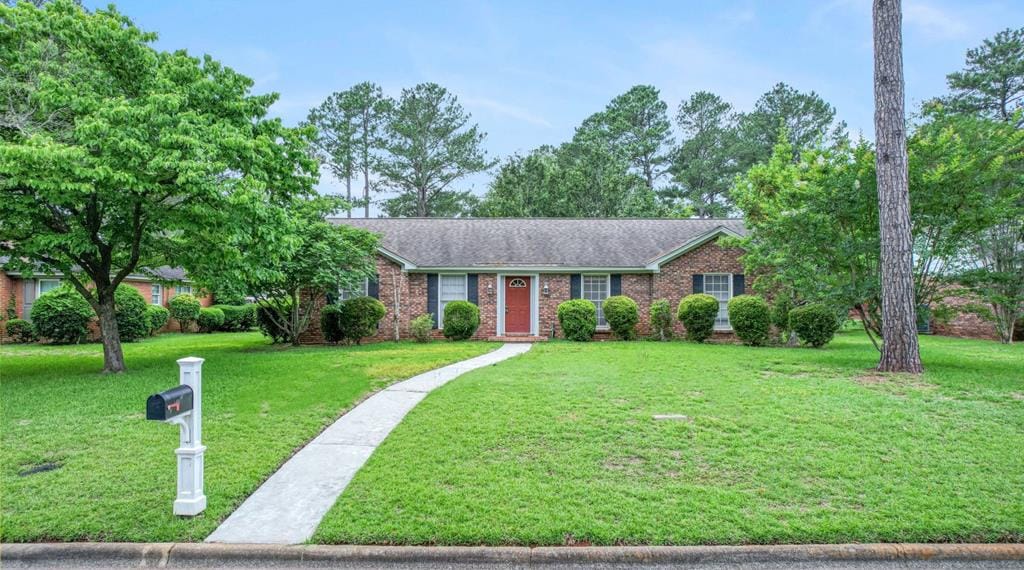 1607 Northwood Dr, Albany, GA 31721