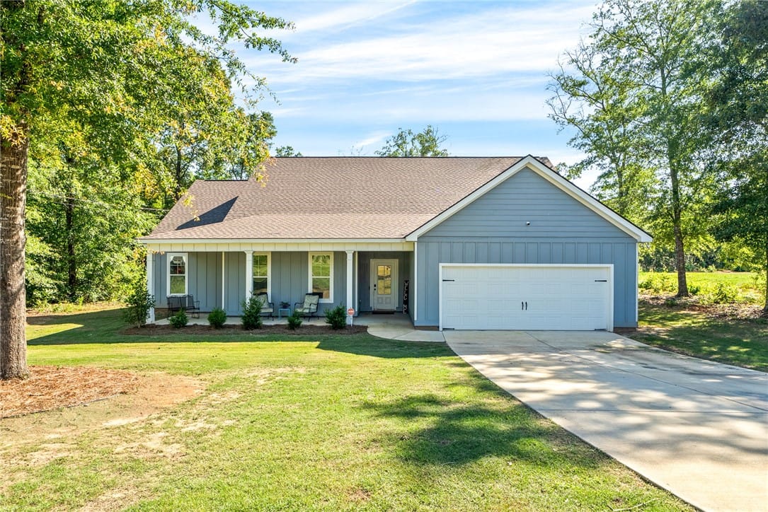 65 Lee Rd 2233, Cusseta, AL 36852