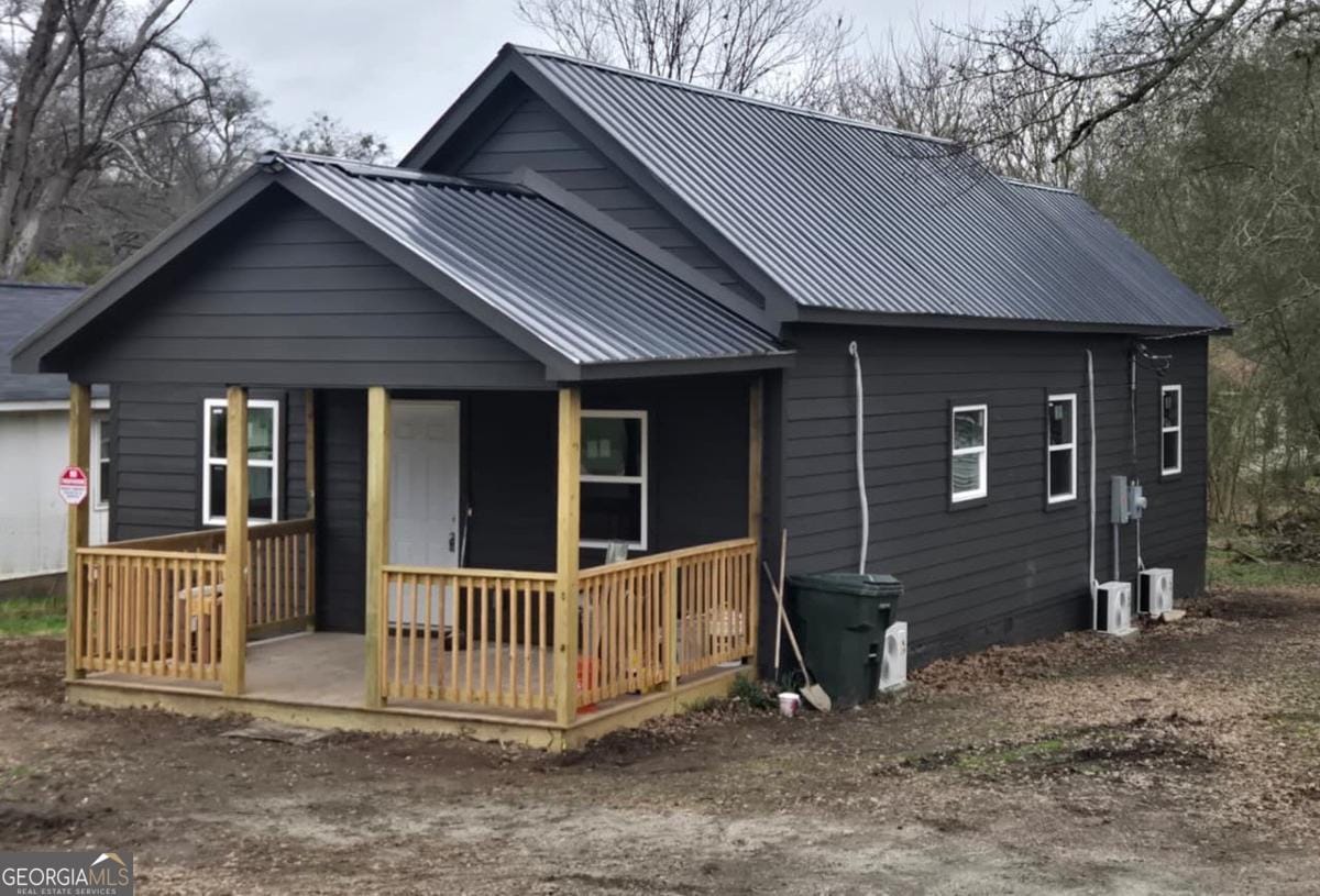 2 Smith St, Newnan, GA 30263