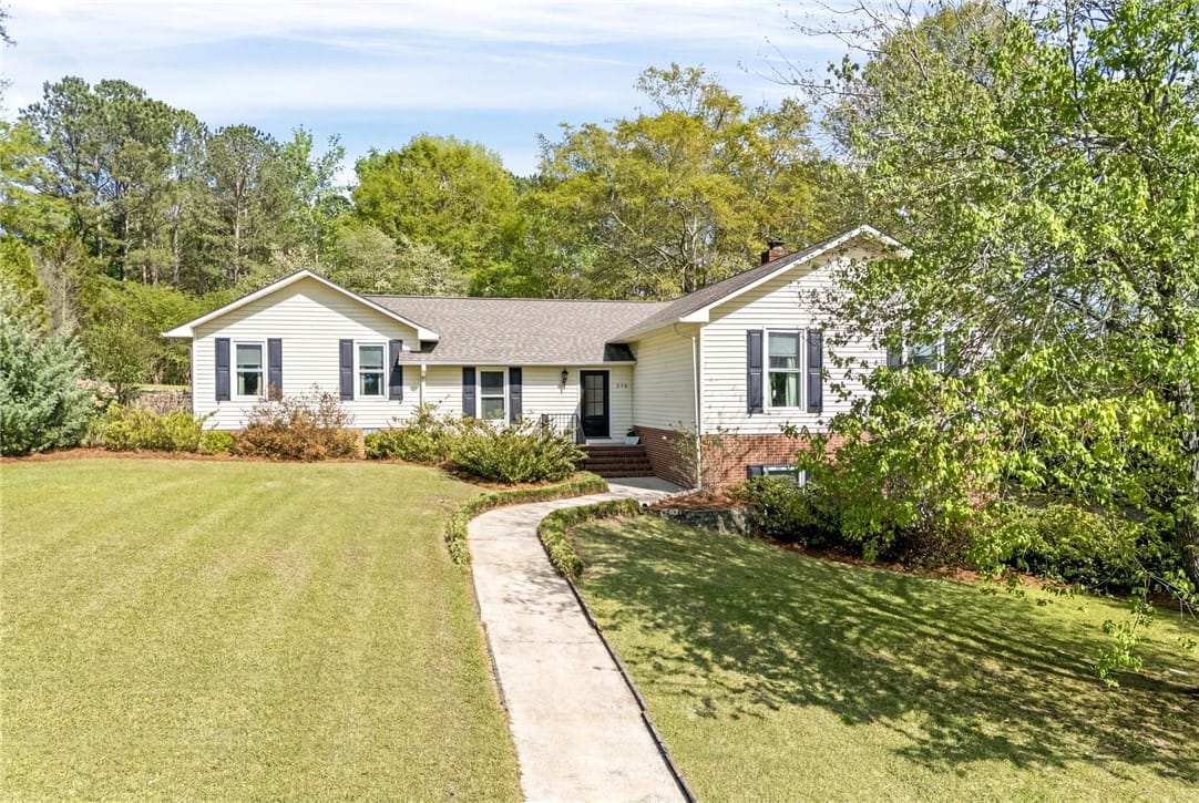 202 North 17th Avenue, Lanett, AL, 36863 — Photo 3