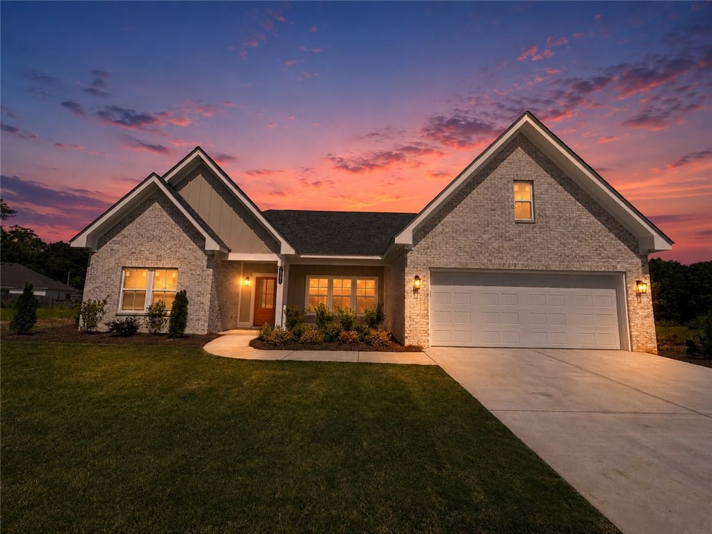 3263 PEPPERMILL, Opelika, AL, 36801