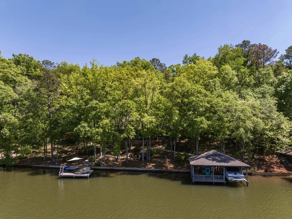1119 Quail Hollow Dr, Hamilton, GA 31811