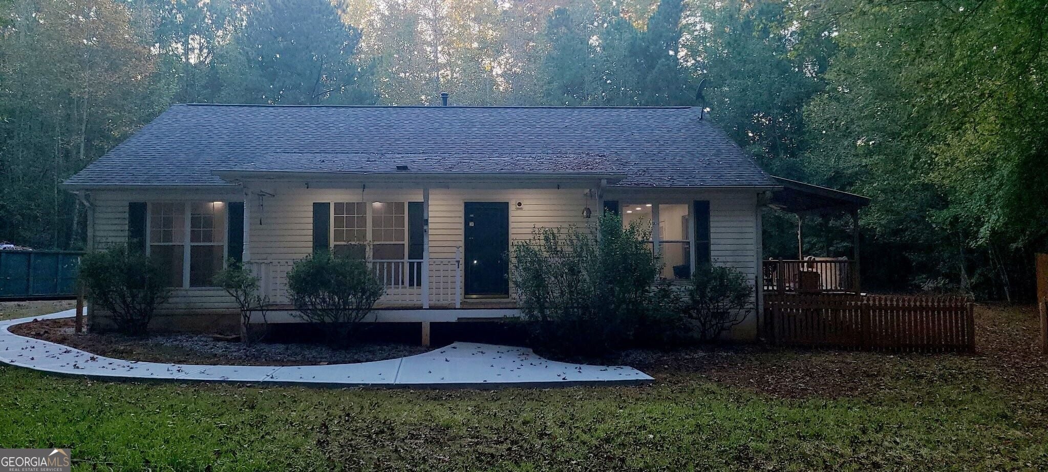 190 Shaw Rd, Sharpsburg, GA 30277
