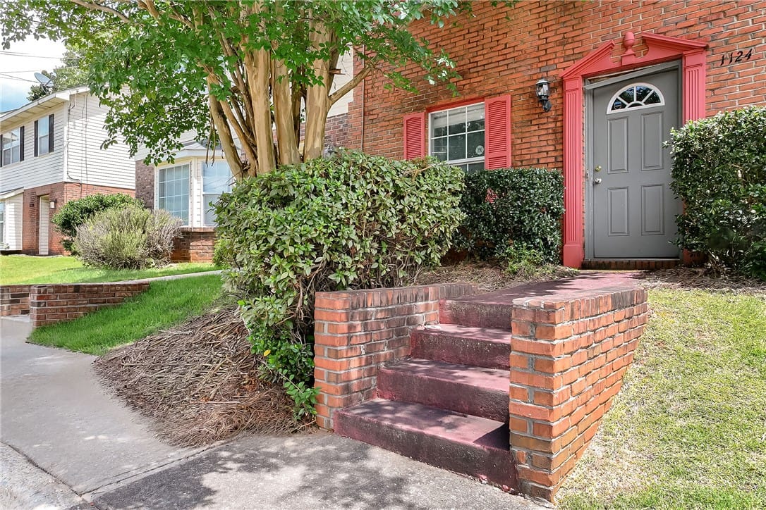 1124 Chinook St, Auburn, AL 36830