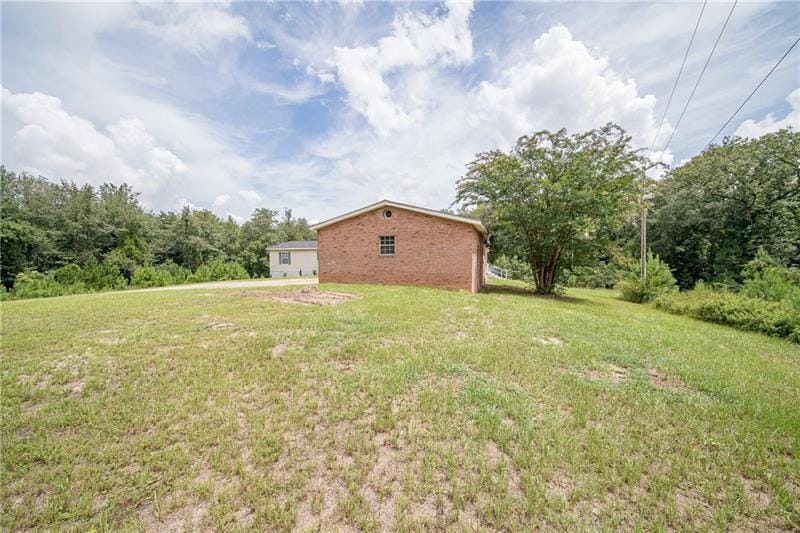 19 Lipscomb, Seale, AL, 36875 — Photo 2