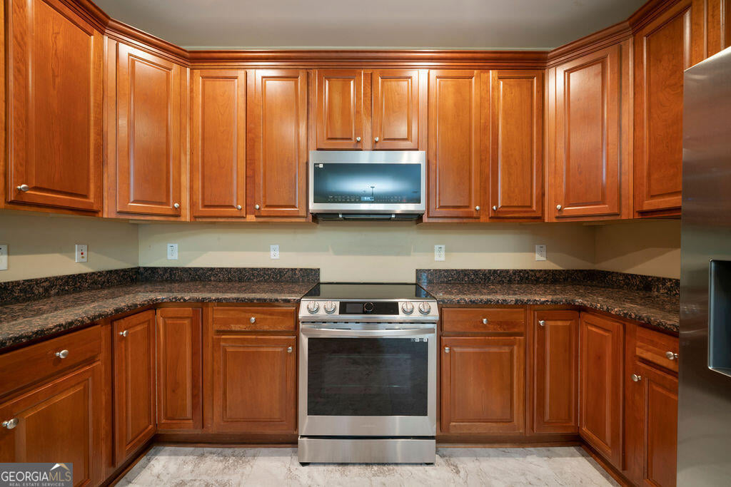 157 Highwoods Pkwy, Newnan, GA 30265