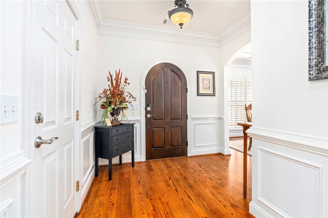 814 Barkley Crest Cir, Auburn, AL 36830