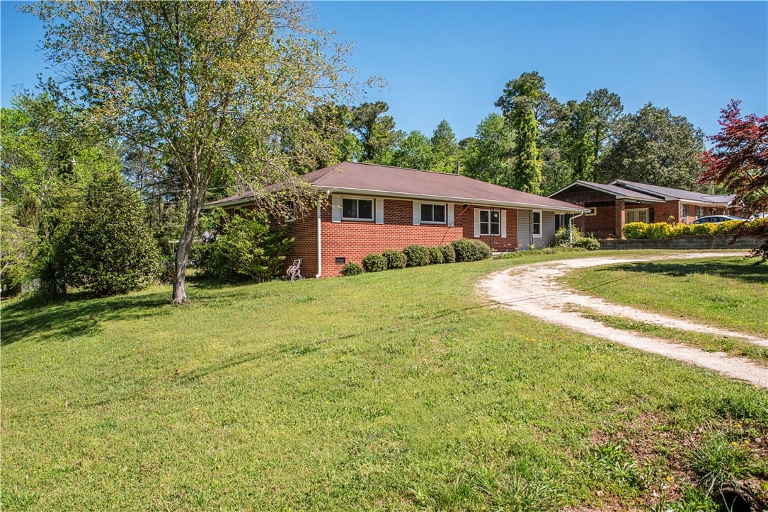 1924 16th St SW, Lanett, AL 36863