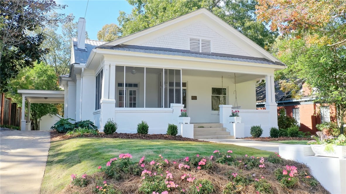606 N 8th St, Opelika, AL 36801