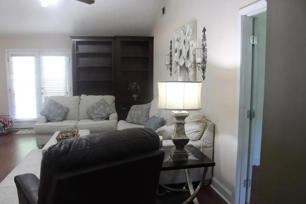 1020 53rd St, Columbus, GA 31904