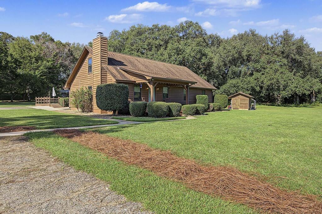 6163 Hummingbird Rd, Camilla, GA 31730