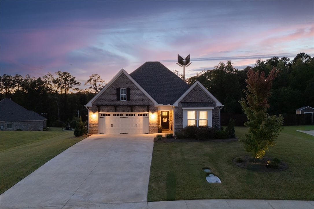 748 Owens Way, Opelika, AL, 36804
