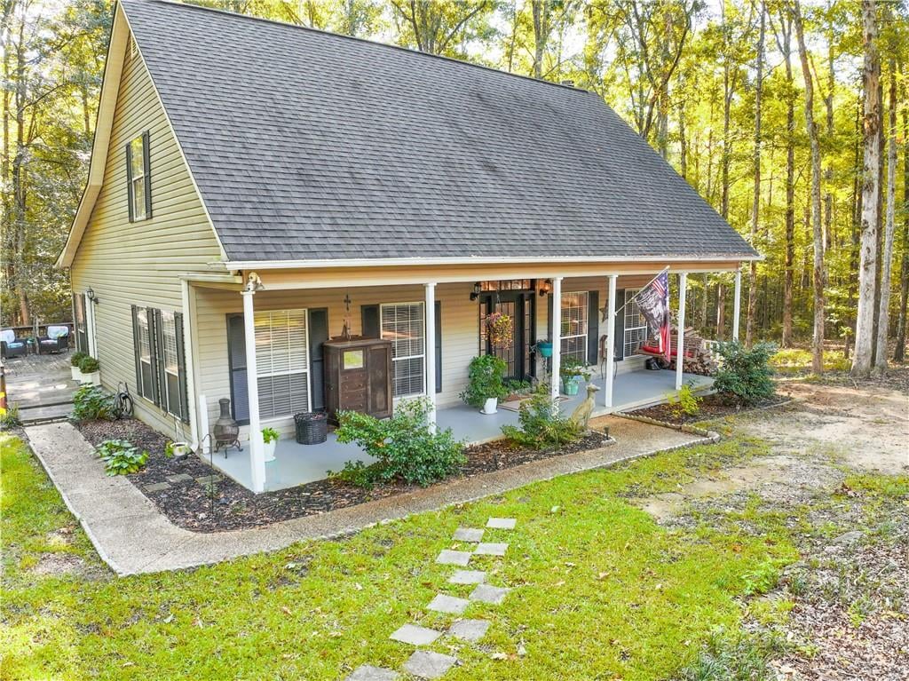 1193 County Rd 500, Valley, AL 36854