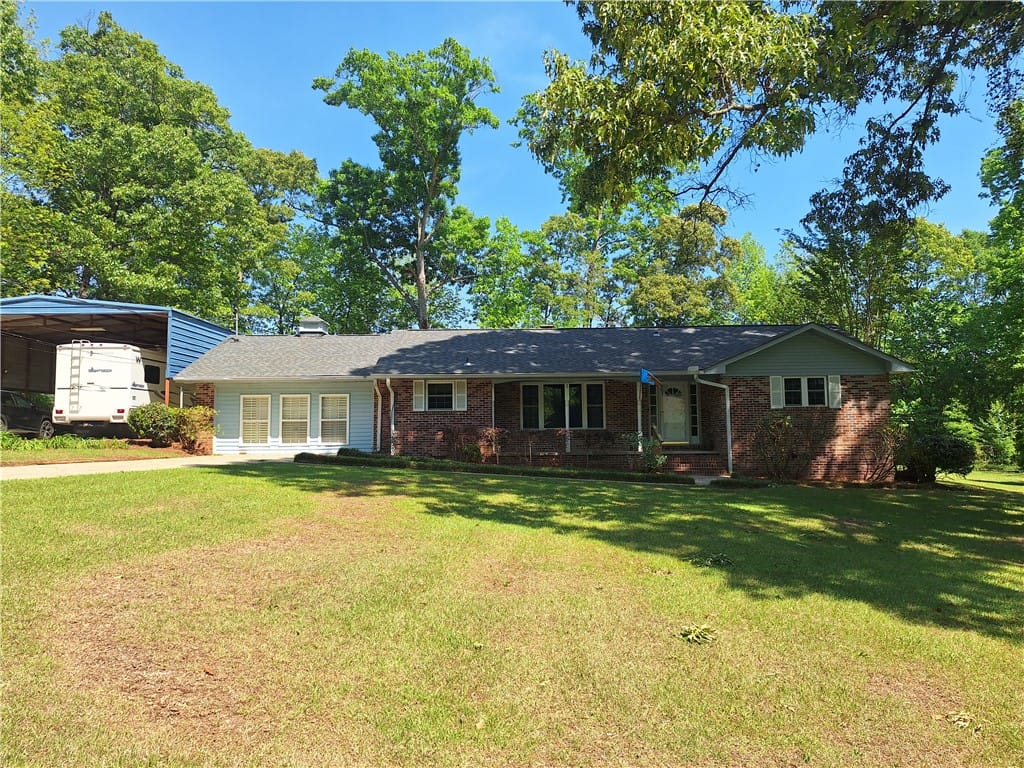 4241 37TH, Lanett, AL, 36863