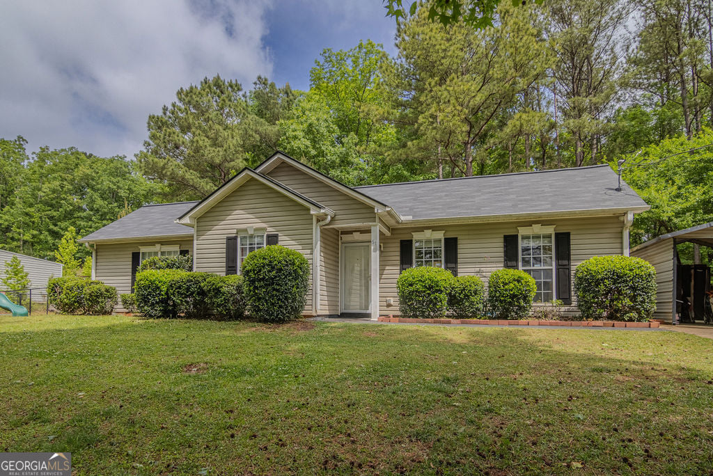 61 Nantucket Dr, LaGrange, GA 30241