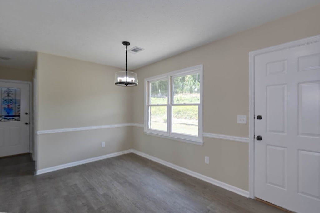 1359 Kings Mountain Rd, Columbus, GA 31907