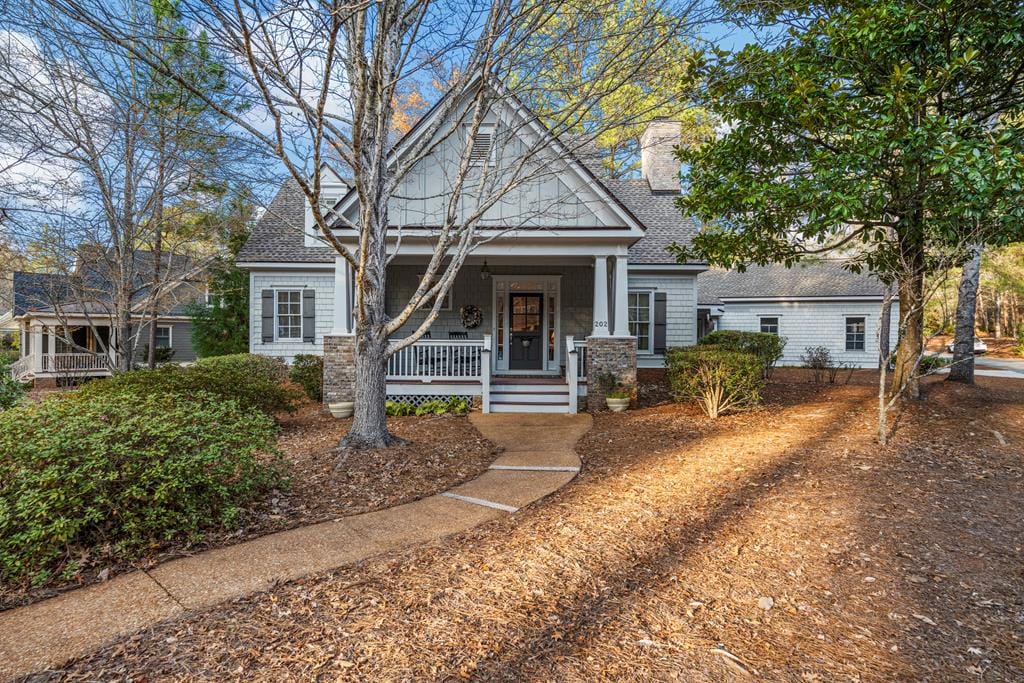 202 White Oak Rd, Pine Mountain, GA 31822