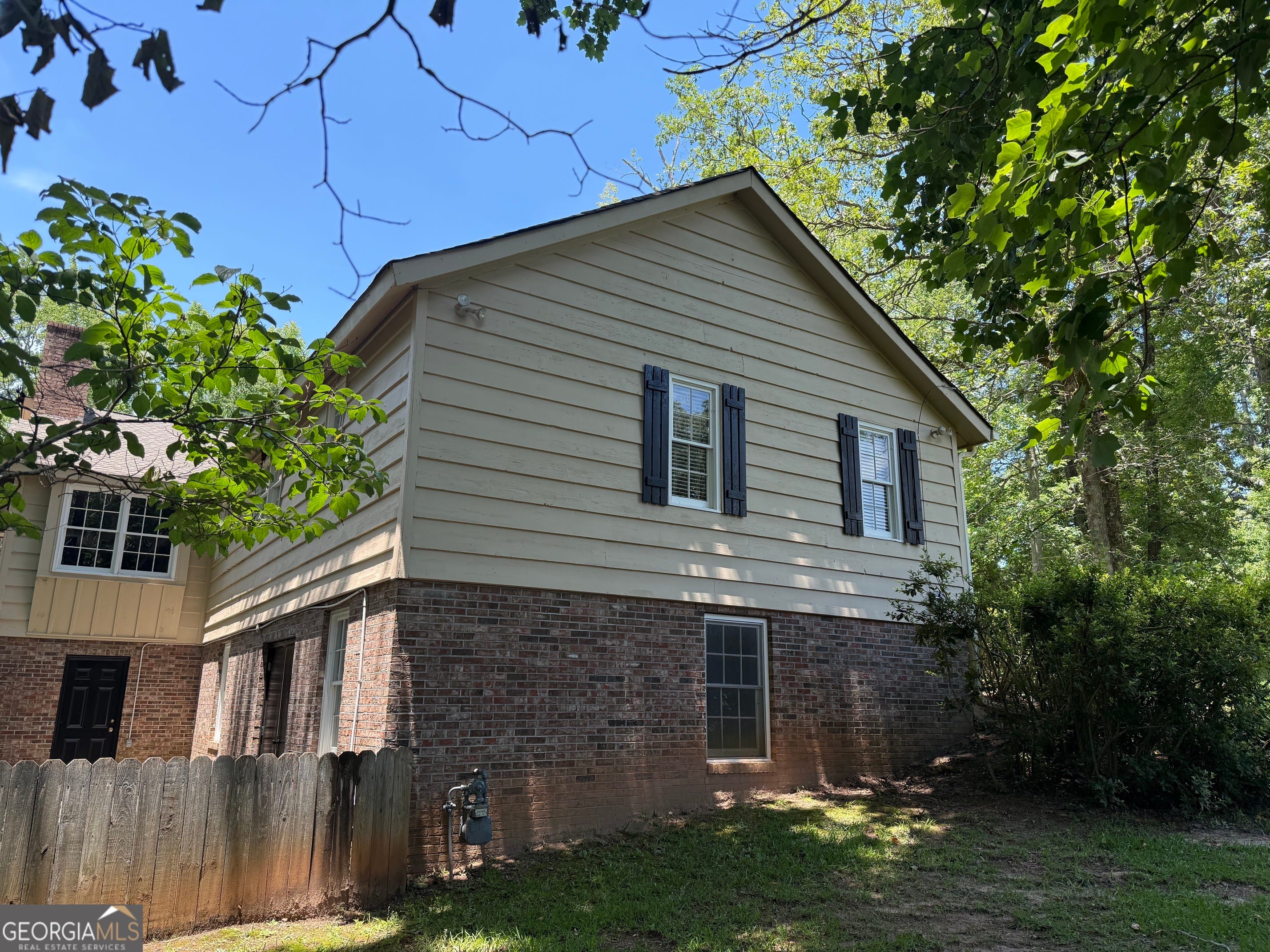 135 Kennesaw Dr, Thomaston, GA 30286