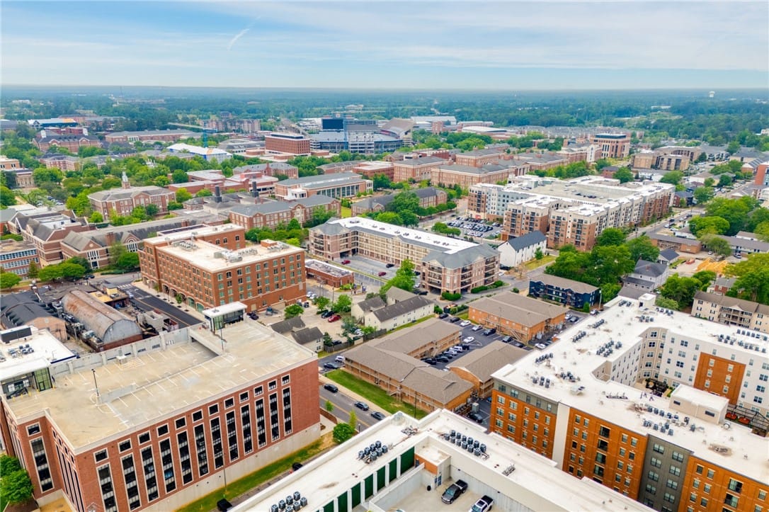 121 Wright St Apt 1e, Auburn, AL 36830