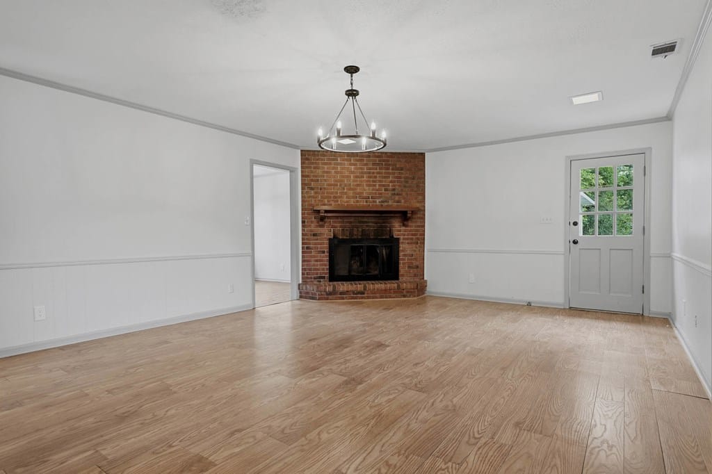 145 Northwood Dr, Leesburg, GA 31763