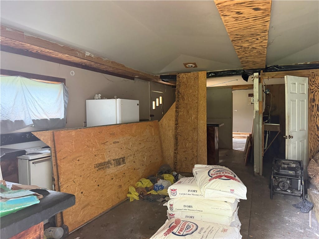 2092 Sanders Rd, Alexander City, AL 35010, A partially finished interior space awaits your de