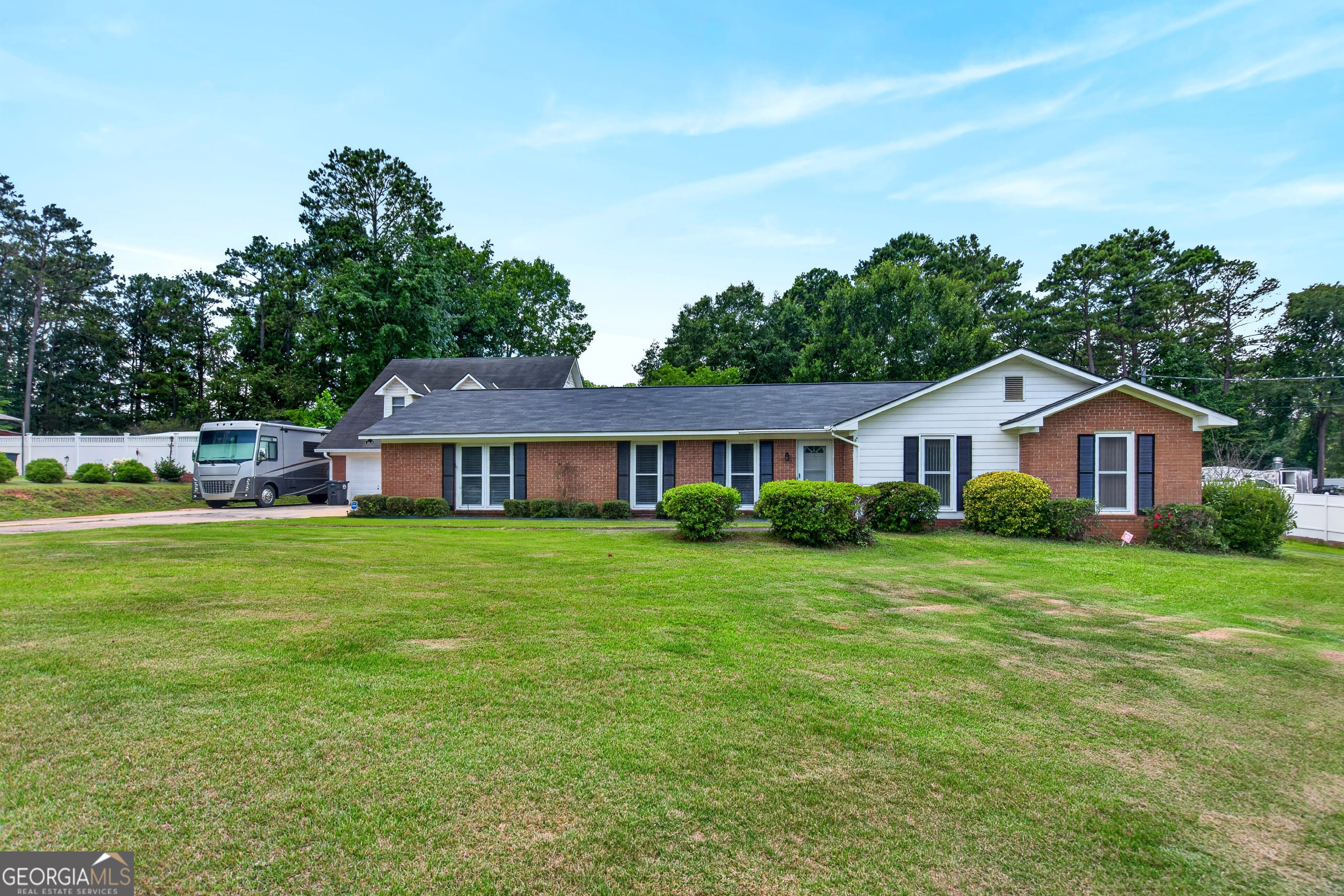 201 Moccasin Trail, LaGrange, GA 30241