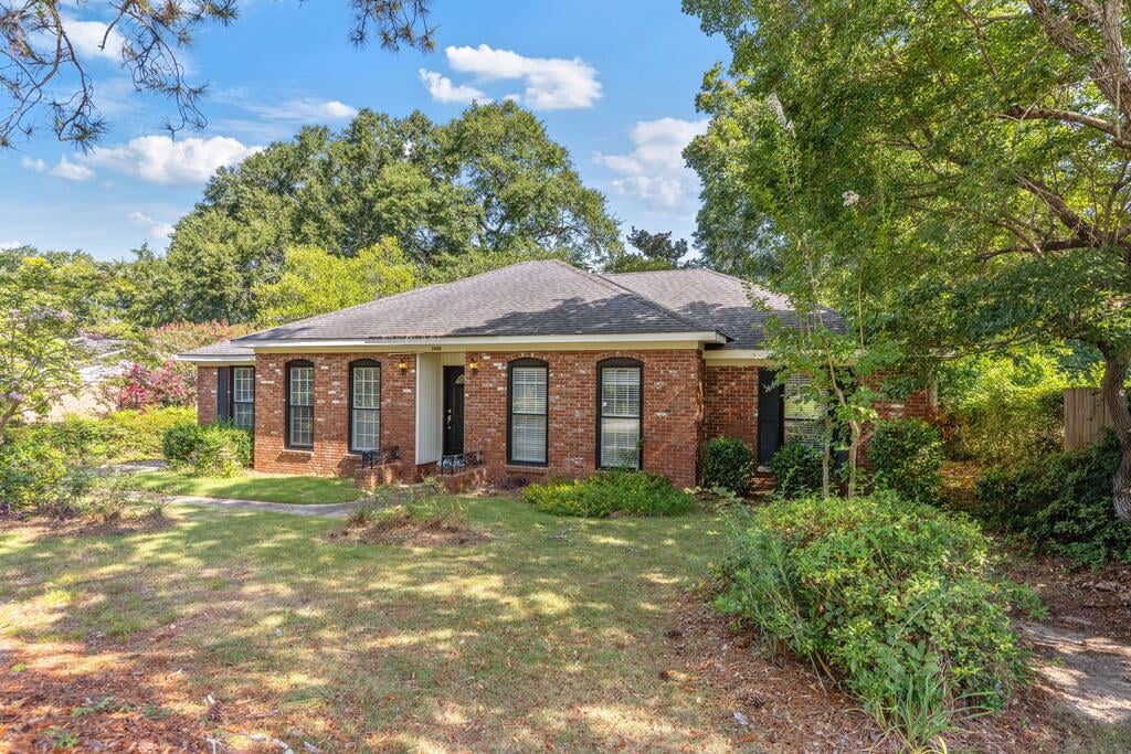 3425 Tomahawk Dr, Columbus, GA 31907