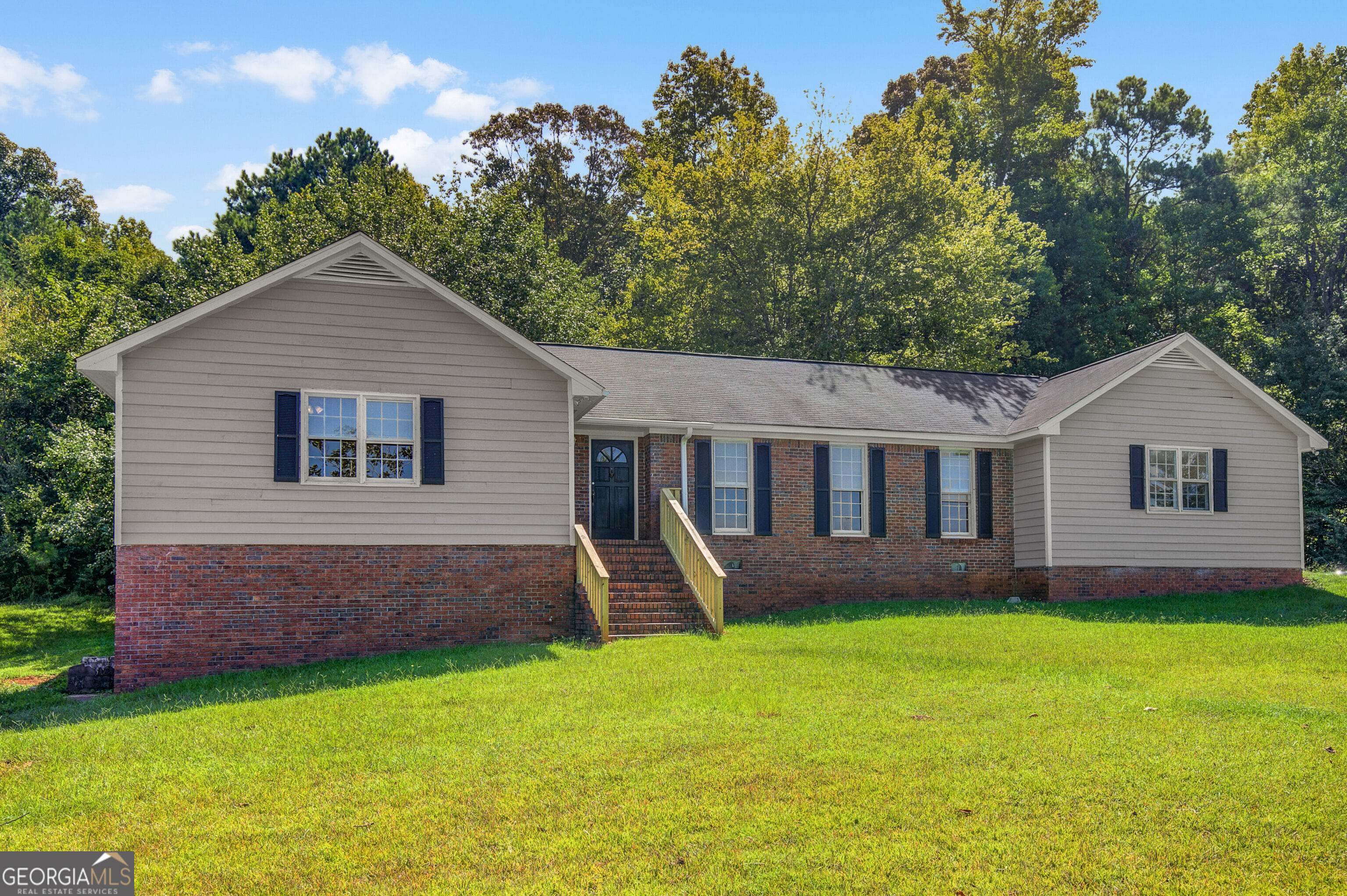 99 Sunnybrook Drive, Hogansville, GA, 30230