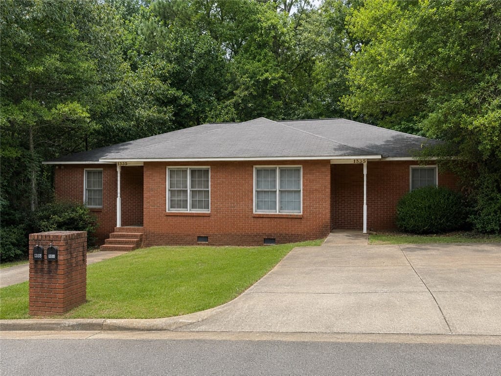 1333 Kent Drive, Auburn, AL, 36830