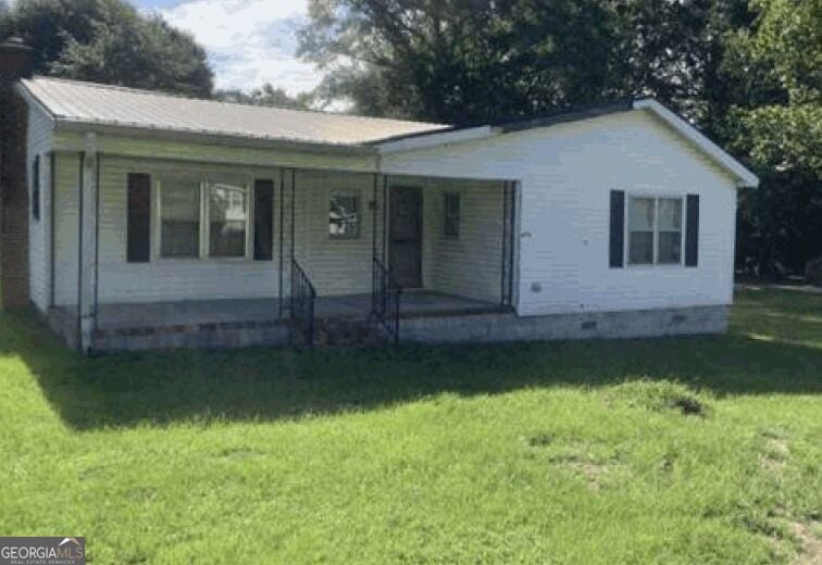 7 Pine Ave, Butler, GA 31006