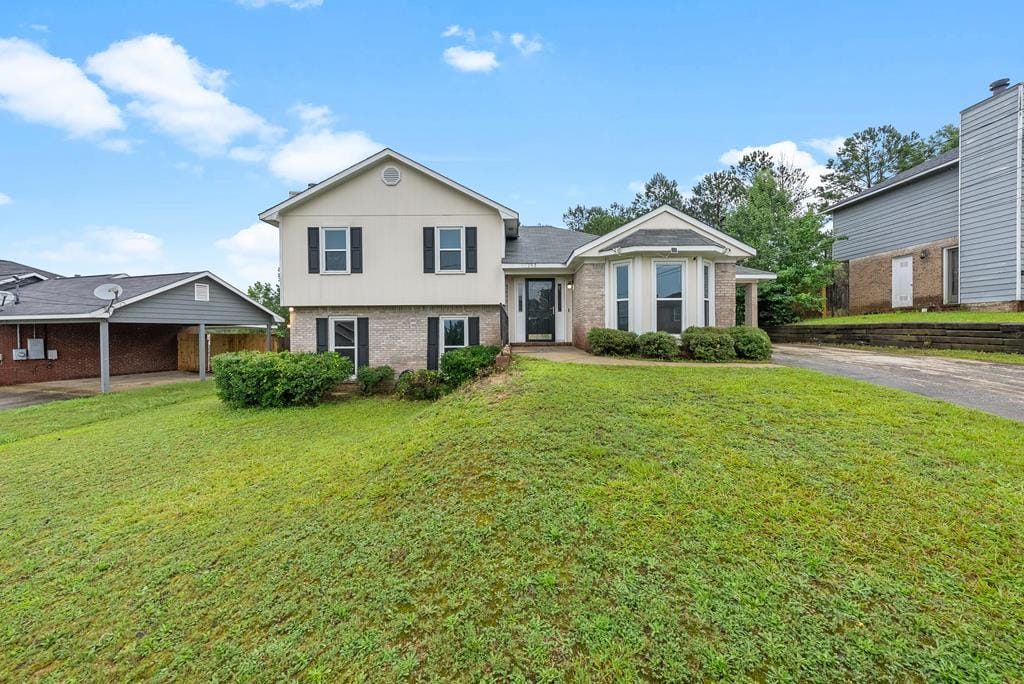152 Sweetwater Dr, Columbus, GA 31907