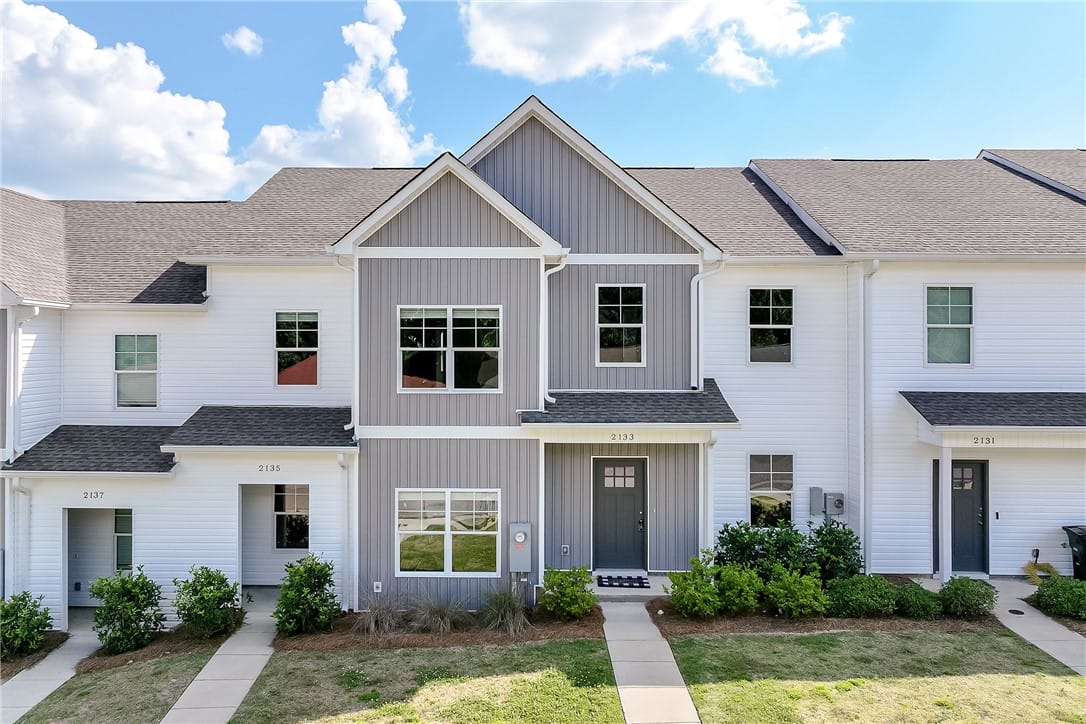 2133 Cobblestone Drive, Opelika, AL, 36804