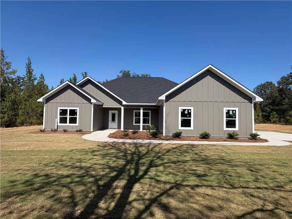 2821 Lee Rd 40, Salem, AL 36874