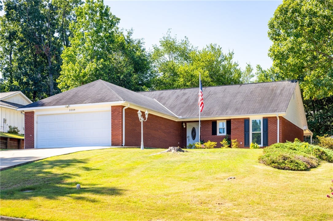 3209 SILVER LAKE, PHENIX CITY, AL, 36867