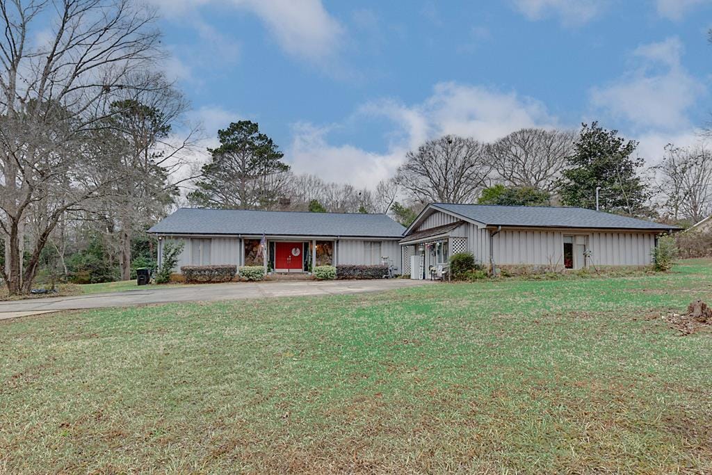 121 David Dr, Thomaston, GA 30286