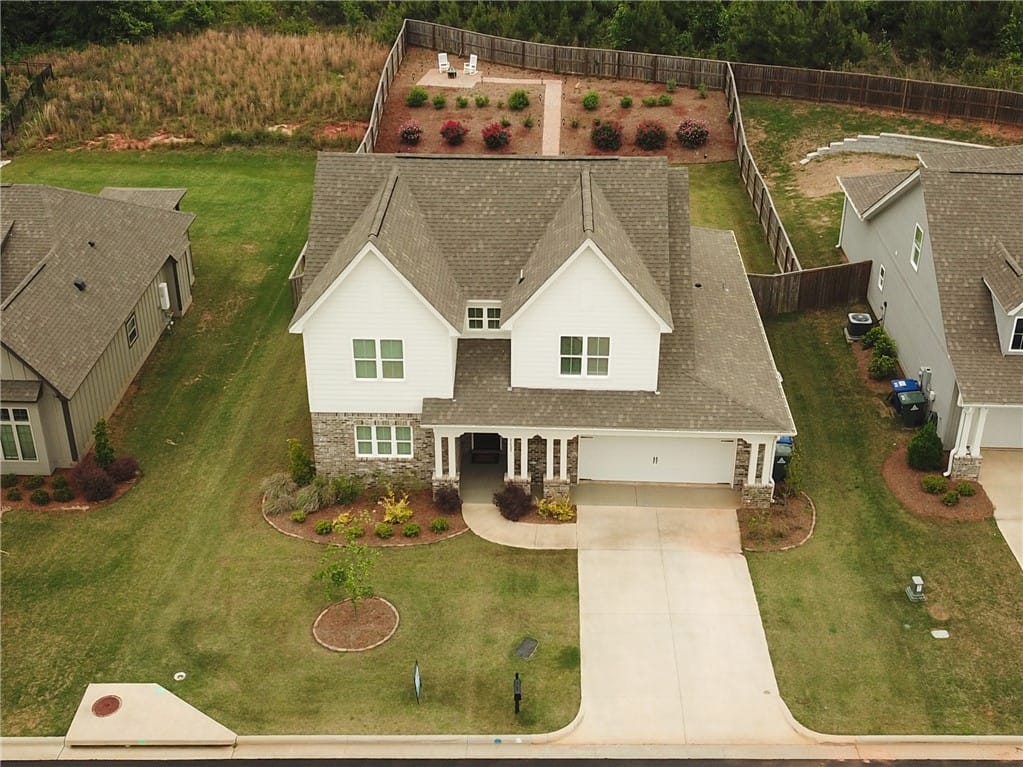2433 Furlong Trl, Auburn, AL 36830, This inviting home offers a comfortable lifestyle