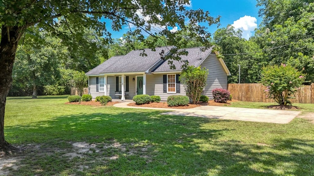 4116 Pate St, Albany, GA 31705