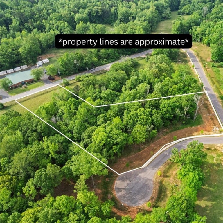 4040 Glenwood Ct, Auburn, AL 36830