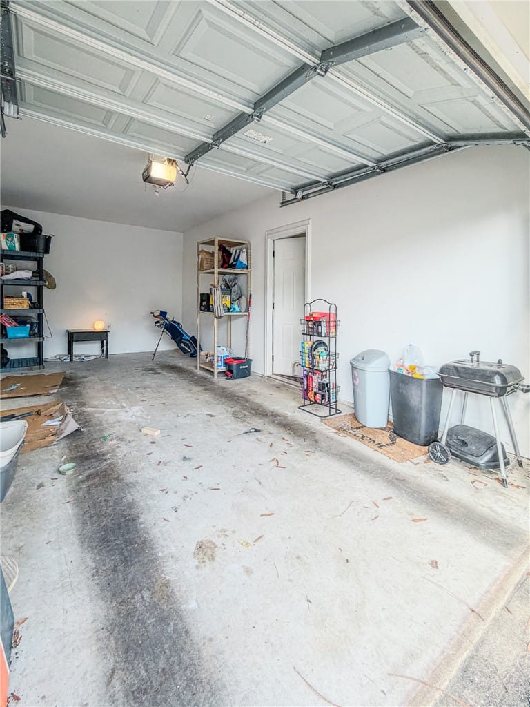 447 W Longleaf Dr Apt 1302, Auburn, AL 36832, USA, Perfect for extra storage space.