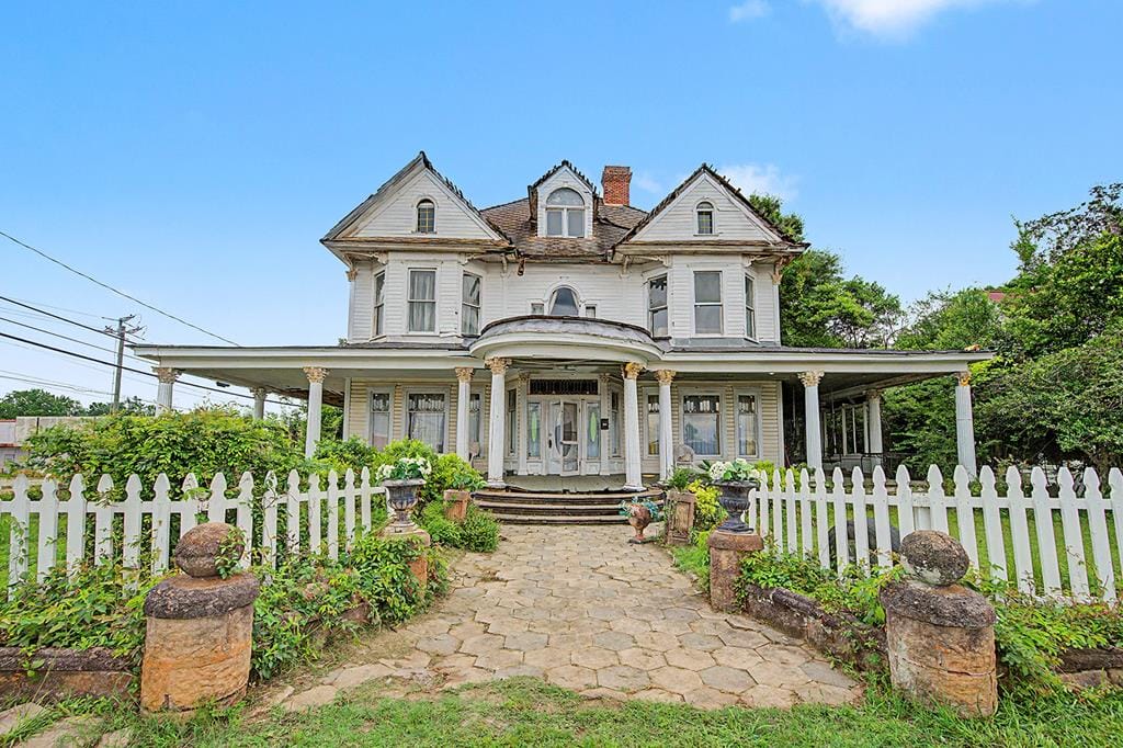 216 Stonewall St NE, Dawson, GA 39842
