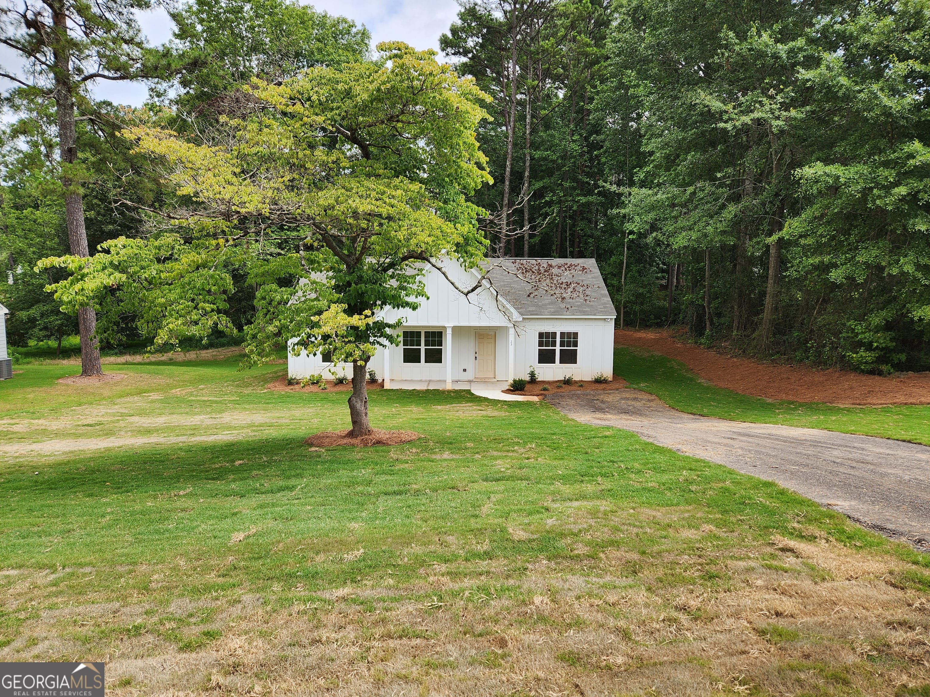 23 Harris Dr #11, Newnan, GA 30263